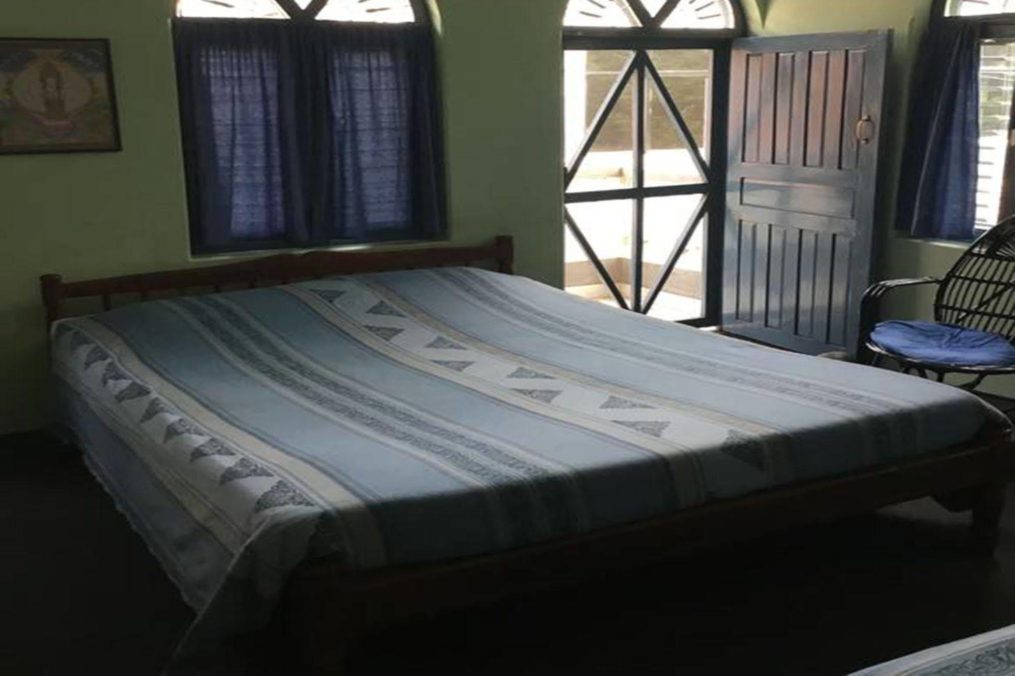 Sacred Valley Inn Pokhara Exterior foto