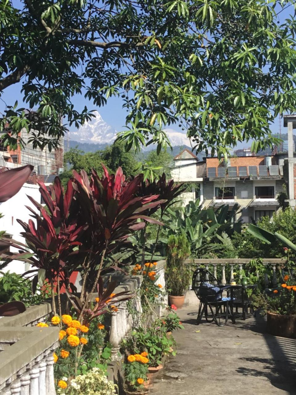 Sacred Valley Inn Pokhara Exterior foto